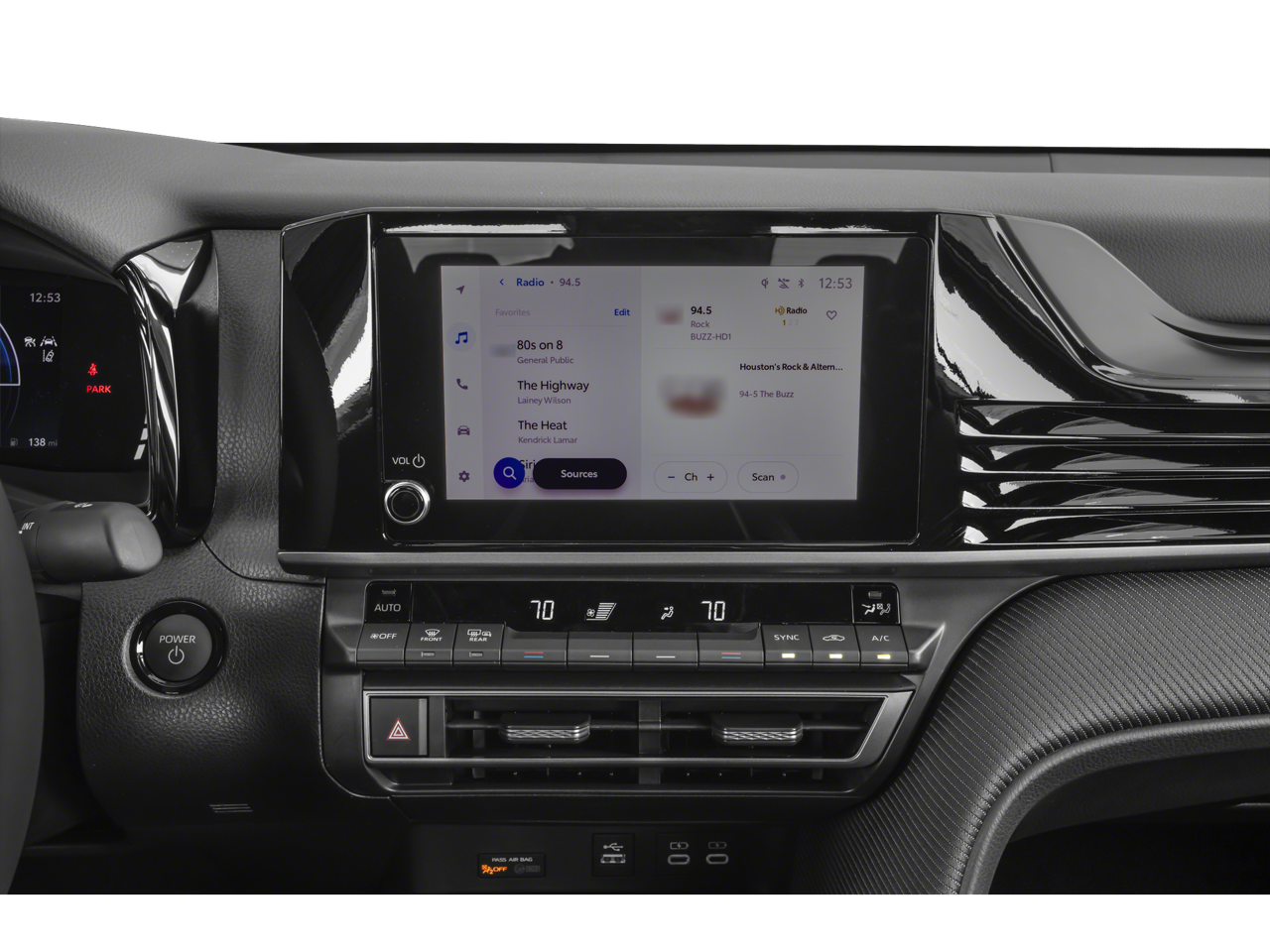 2026 Toyota Camry SE AWD