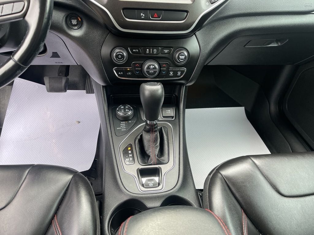 2020 Jeep Cherokee Trailhawk