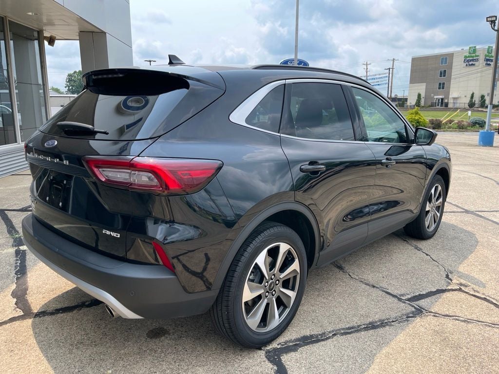2024 Ford Escape Platinum