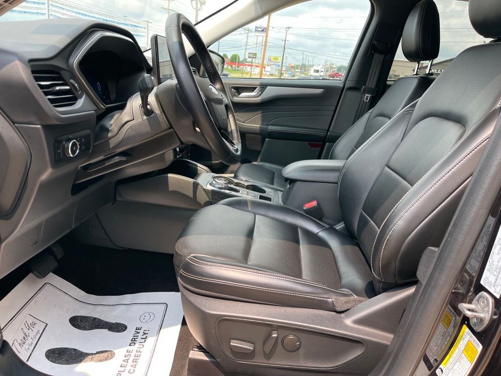 2024 Ford Escape Platinum