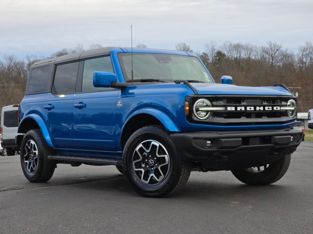 2024 Ford Bronco Outer Banks