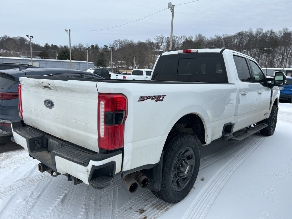2023 Ford F-350SD Lariat