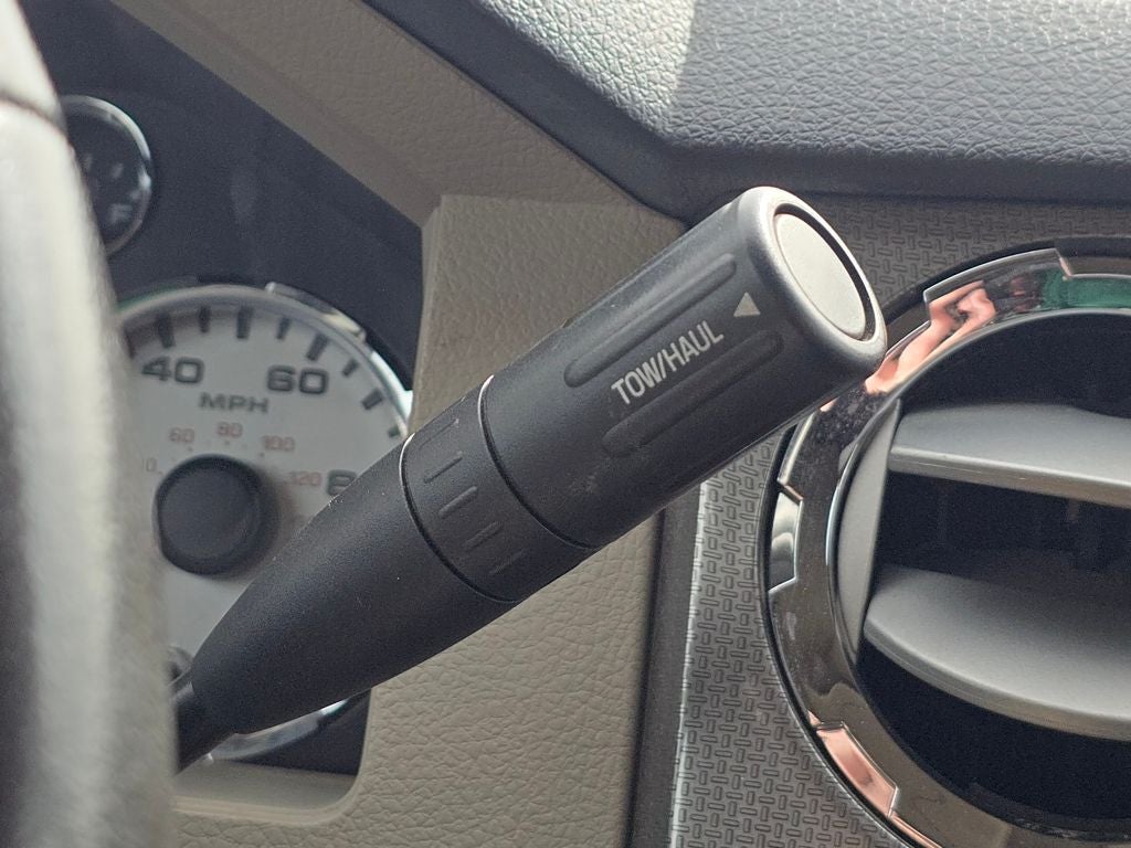 2009 Ford F-350SD XL