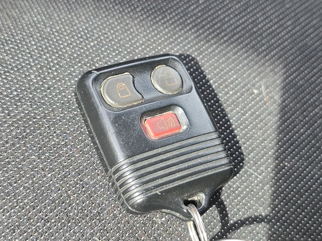 2009 Ford F-350SD XL