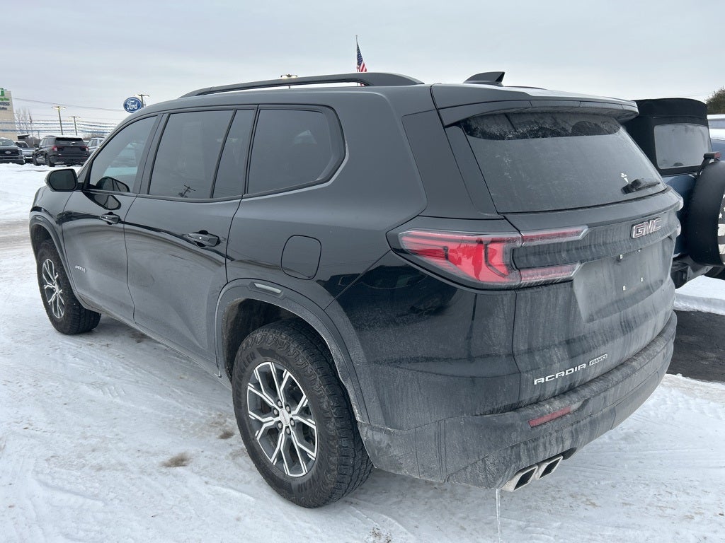 2024 GMC Acadia AT4