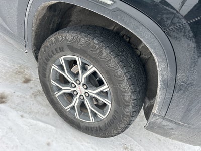 2024 GMC Acadia AT4