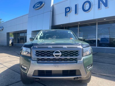 2025 Nissan Frontier SV