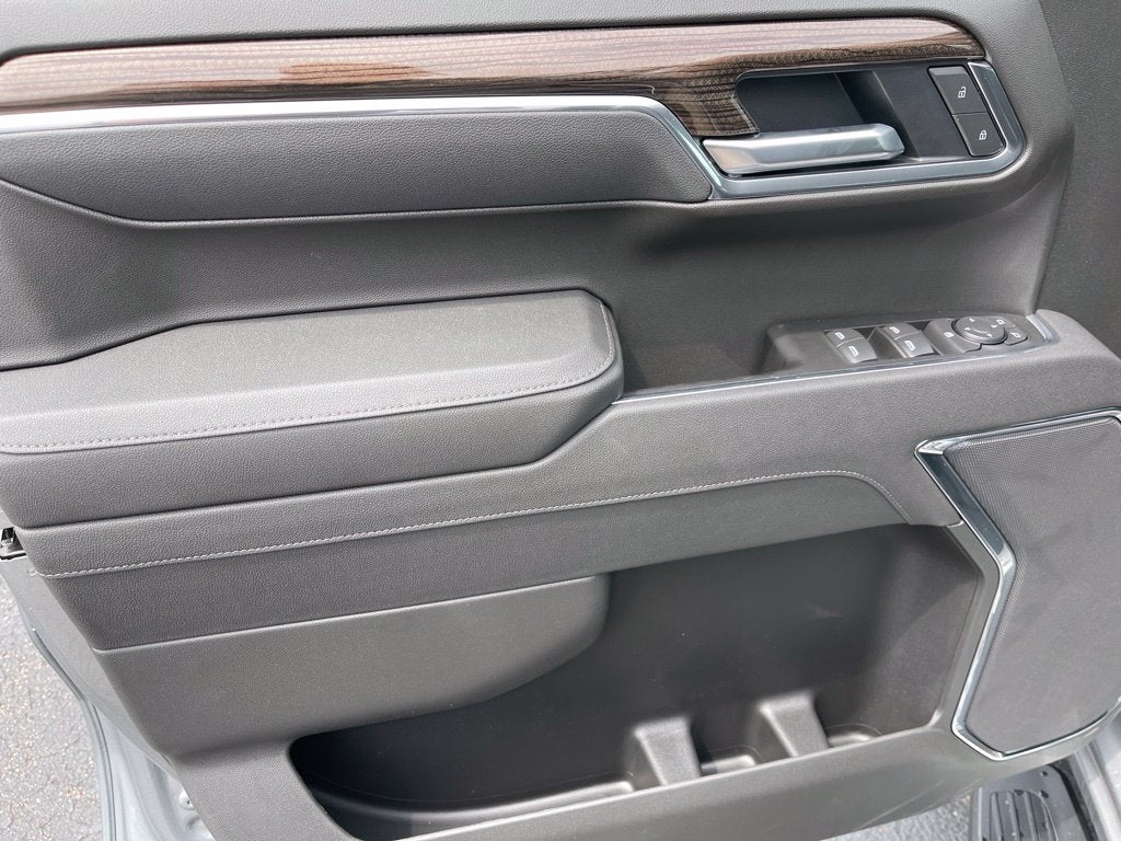 2026 Chevrolet Silverado 1500 LT LT1