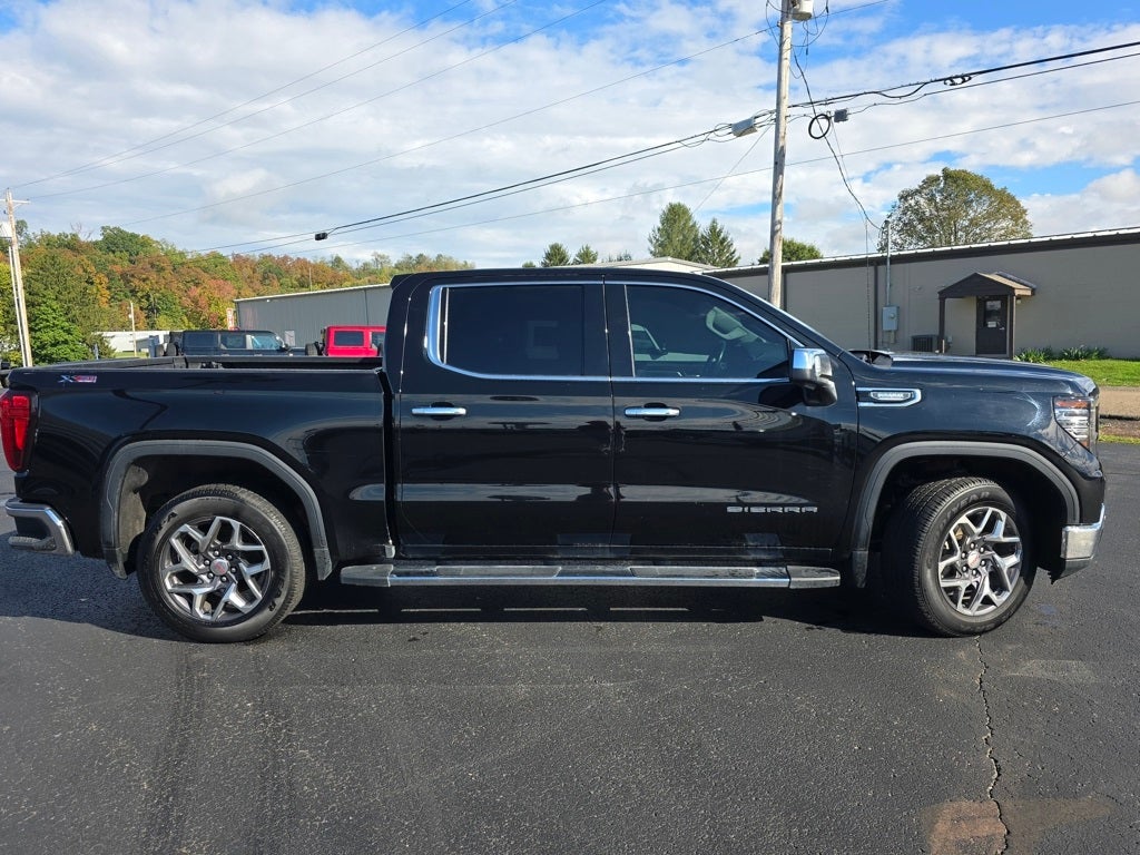2022 GMC Sierra 1500 SLT