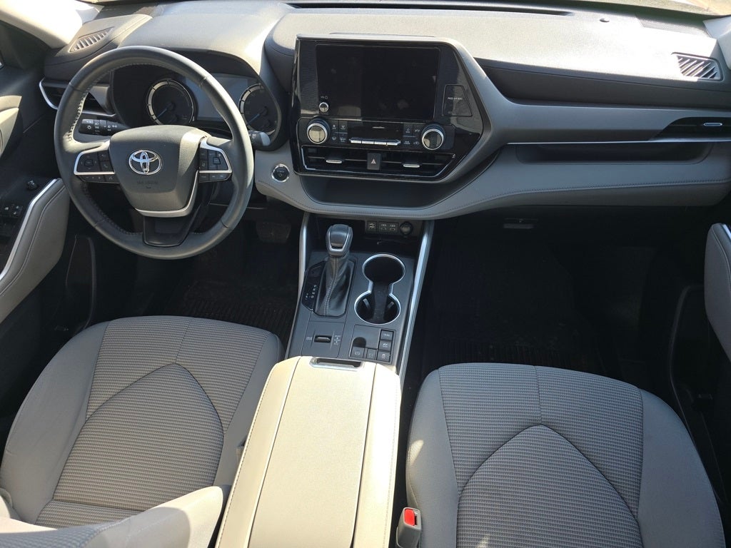 2023 Toyota Highlander Hybrid LE