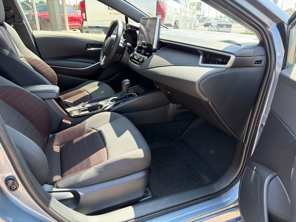 2025 Toyota Corolla Hybrid SE