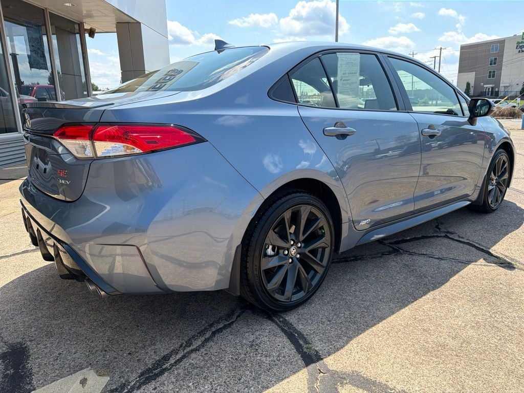 2025 Toyota Corolla Hybrid SE