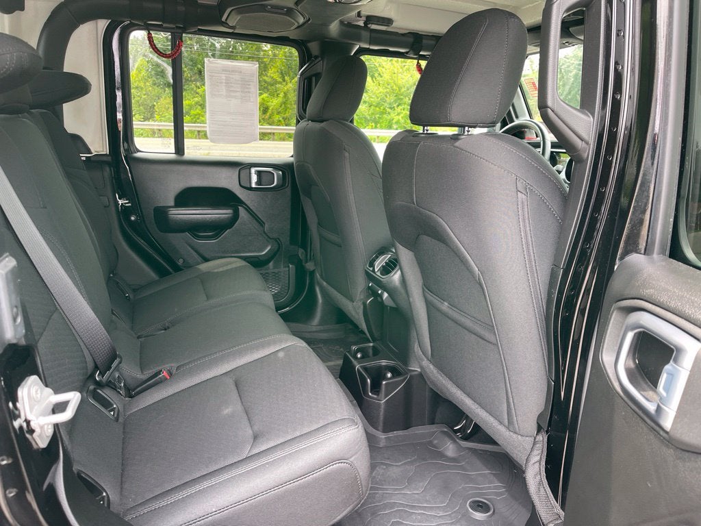 2022 Jeep Gladiator Altitude