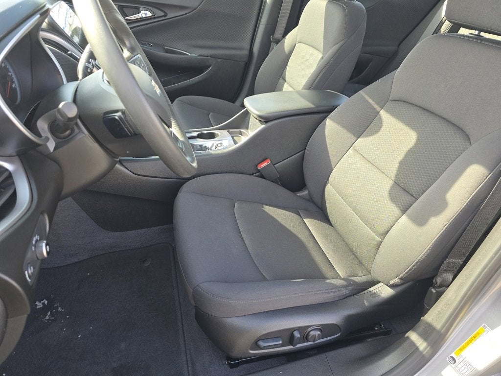 2023 Chevrolet Malibu FL