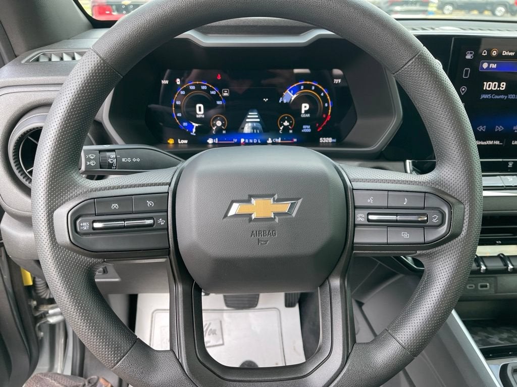 2025 Chevrolet Colorado WT/LT