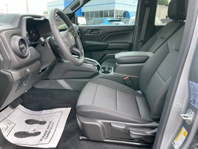 2025 Chevrolet Colorado WT/LT