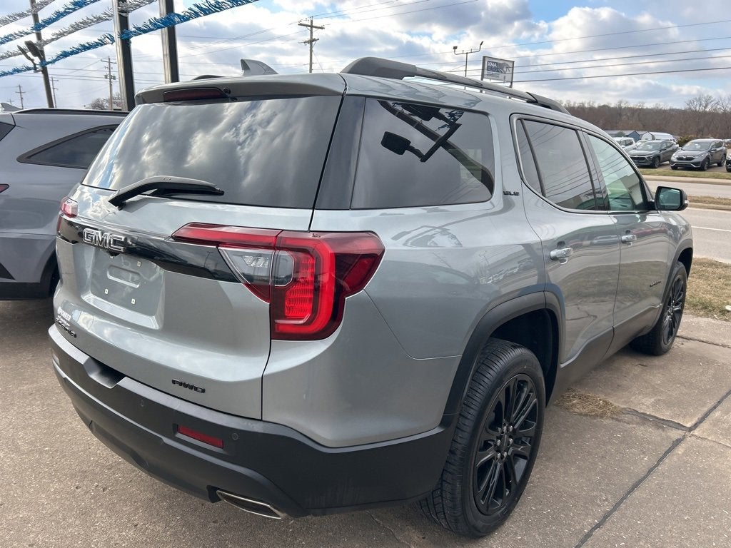 2023 GMC Acadia SLE