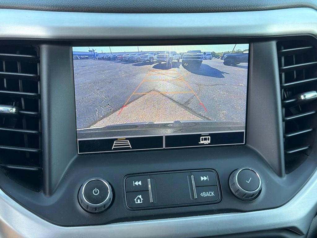 2022 GMC Acadia SLE