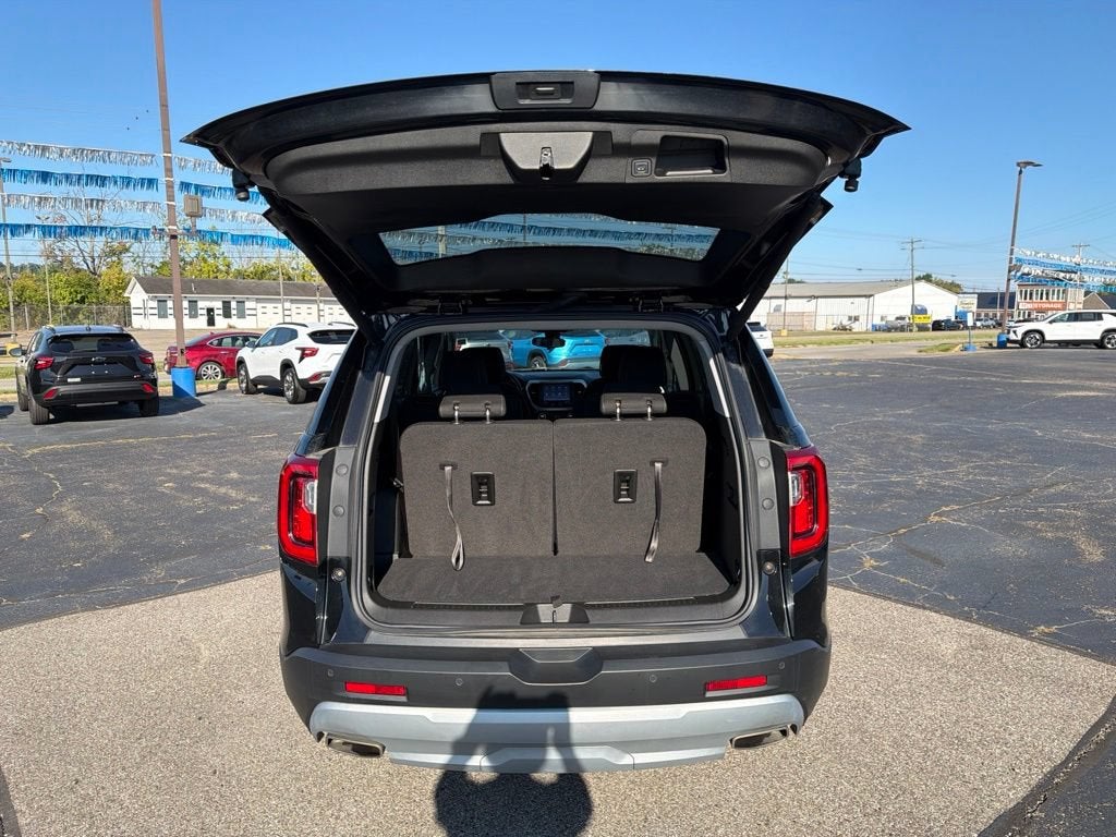 2022 GMC Acadia SLE
