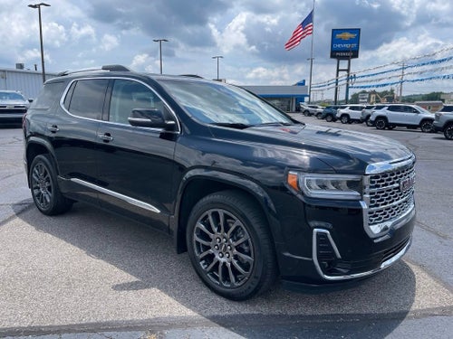2023 GMC Acadia Denali