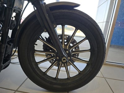 2011 HARLEY-DAVID XL883N Base