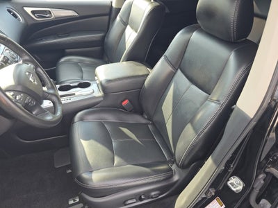 2020 Nissan Pathfinder SL