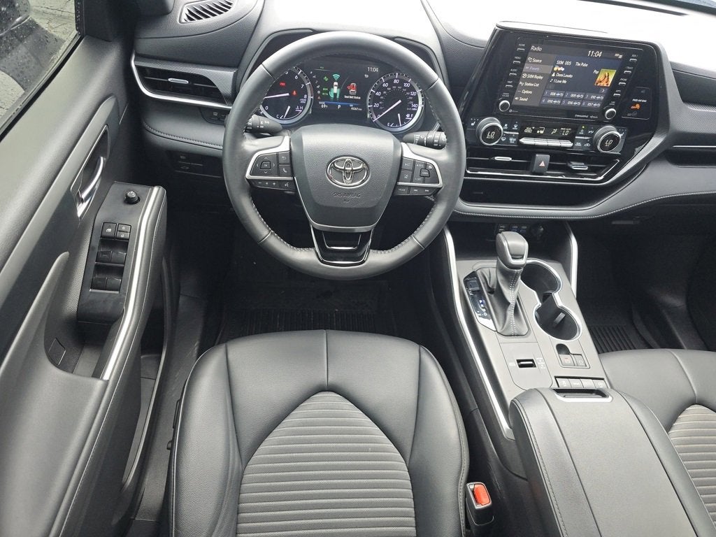 2022 Toyota Highlander XSE