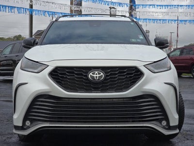 2022 Toyota Highlander XSE