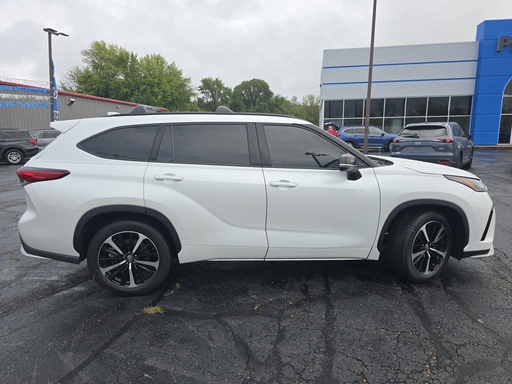 2022 Toyota Highlander XSE