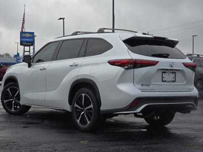 2022 Toyota Highlander XSE