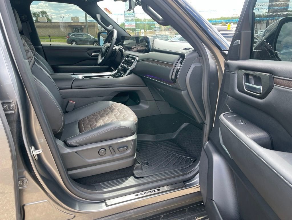 2025 Nissan Armada Platinum