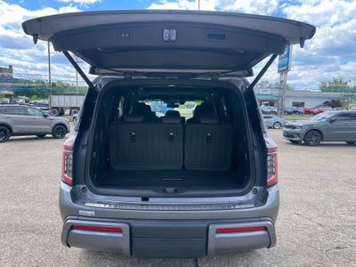 2025 Nissan Armada Platinum
