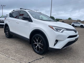 2018 Toyota RAV4 SE