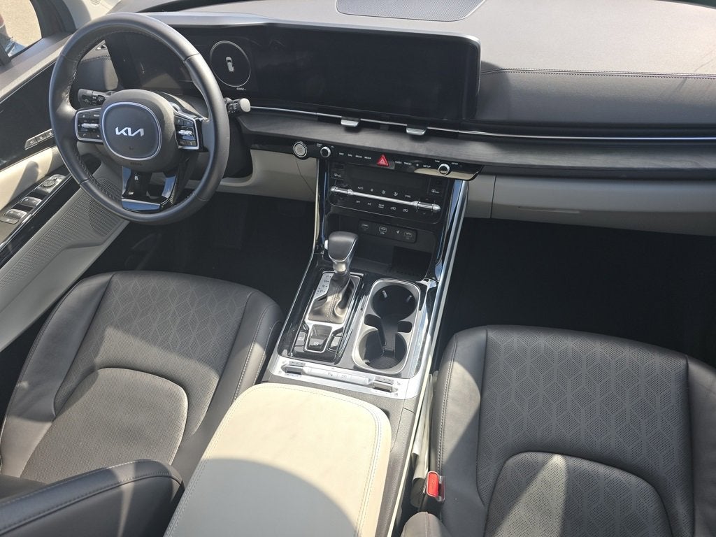 2024 Kia Carnival SX