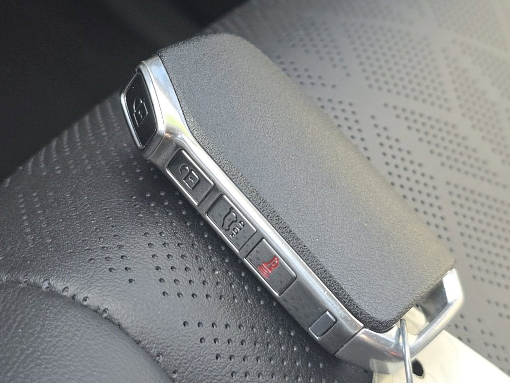 2024 Kia Carnival SX