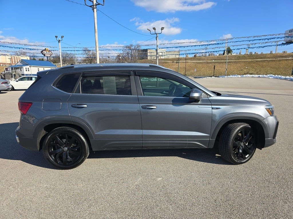 2023 Volkswagen Taos 1.5T SE