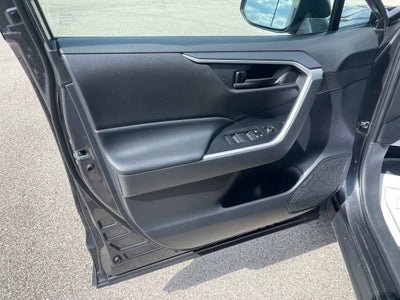 2023 Toyota RAV4 Hybrid LE