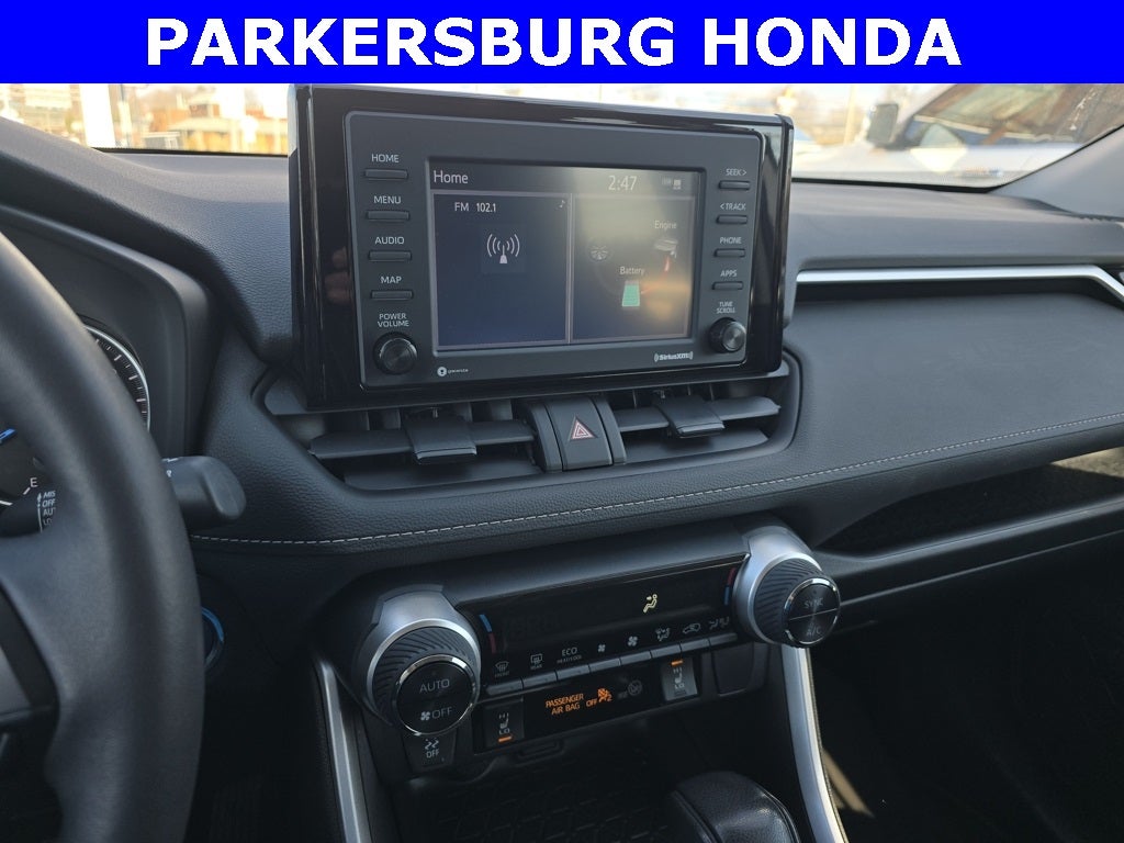 2022 Toyota RAV4 Hybrid XLE