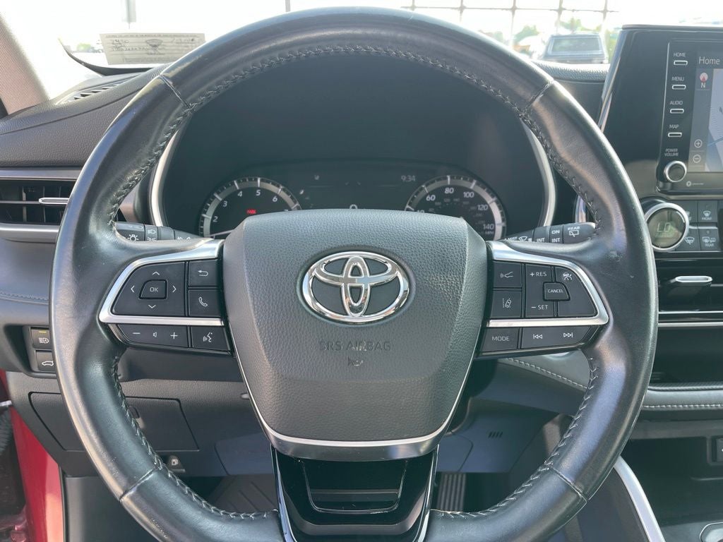 2021 Toyota Highlander XLE