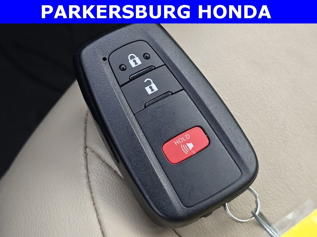 2019 Toyota Prius LE AWD-e