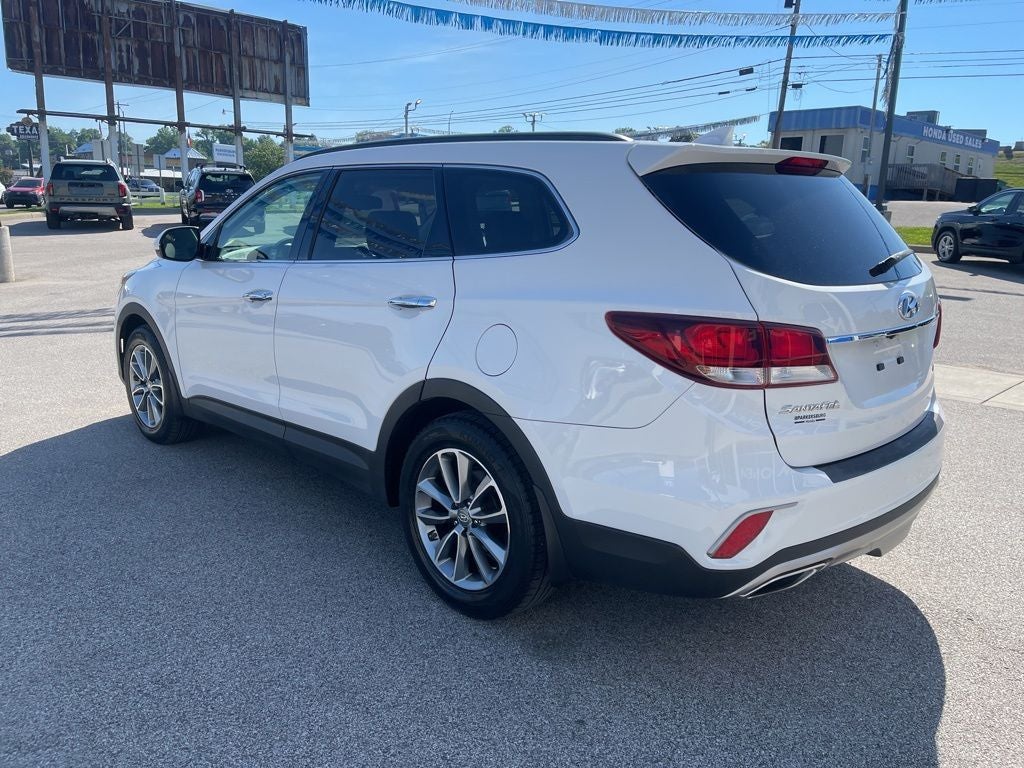 2018 Hyundai Santa Fe SE