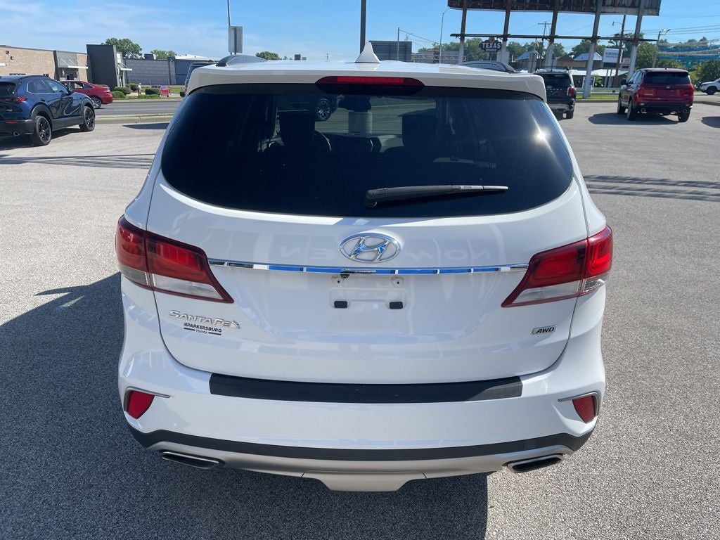 2018 Hyundai Santa Fe SE