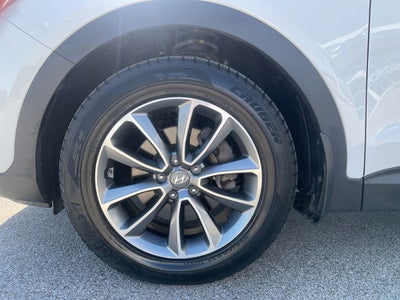 2018 Hyundai Santa Fe SE