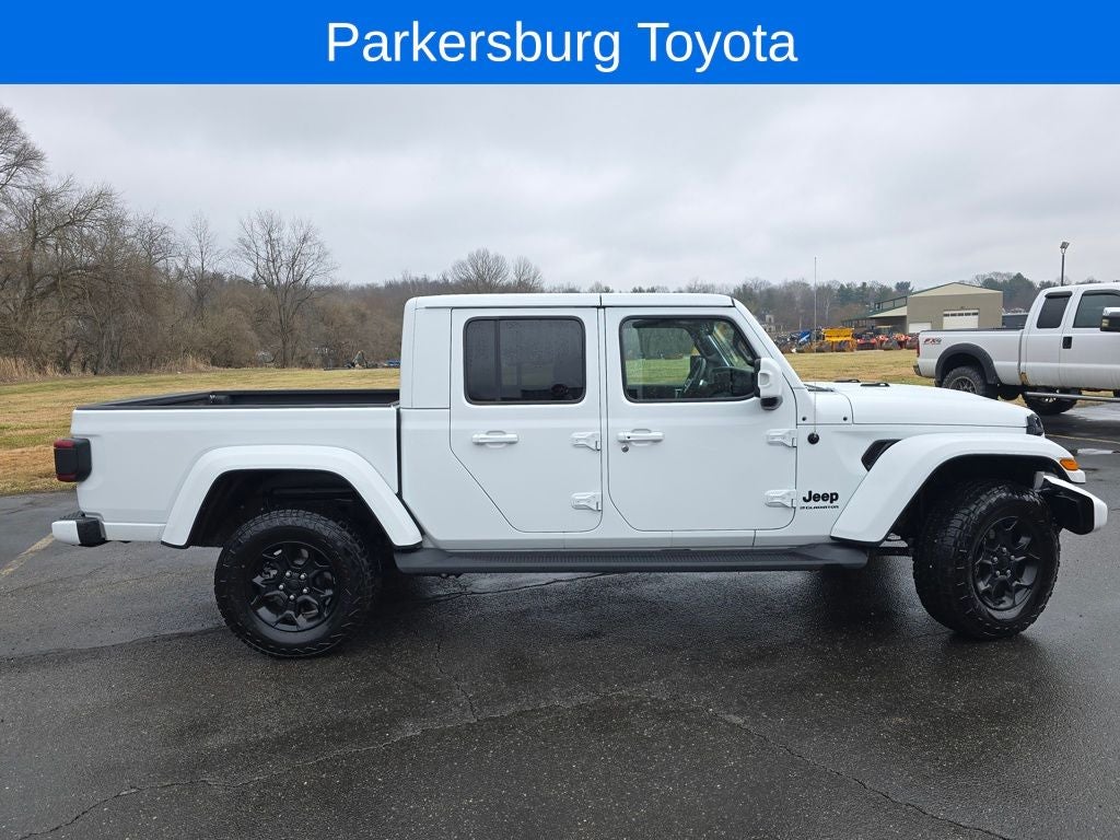 2023 Jeep Gladiator Overland