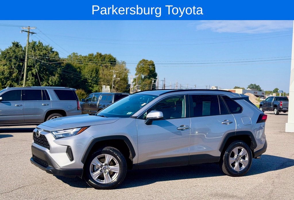 2023 Toyota RAV4 XLE