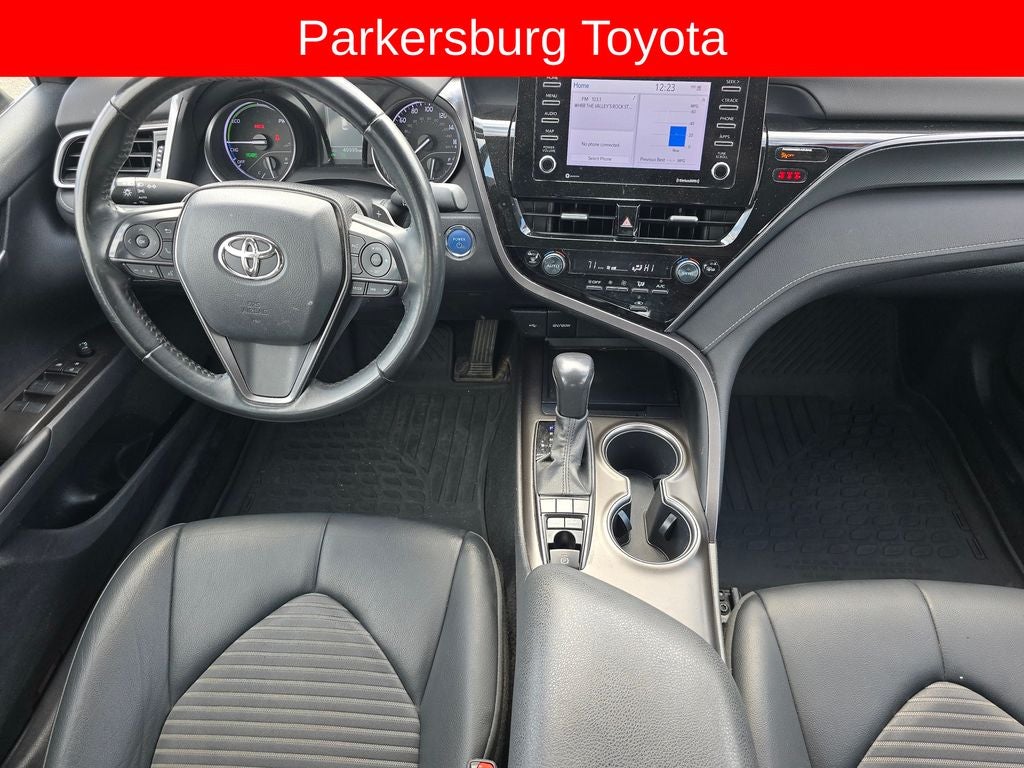 2023 Toyota Camry Hybrid SE