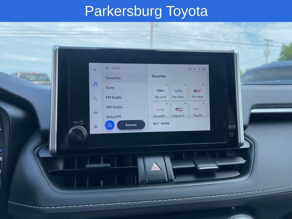 2023 Toyota RAV4 Hybrid LE