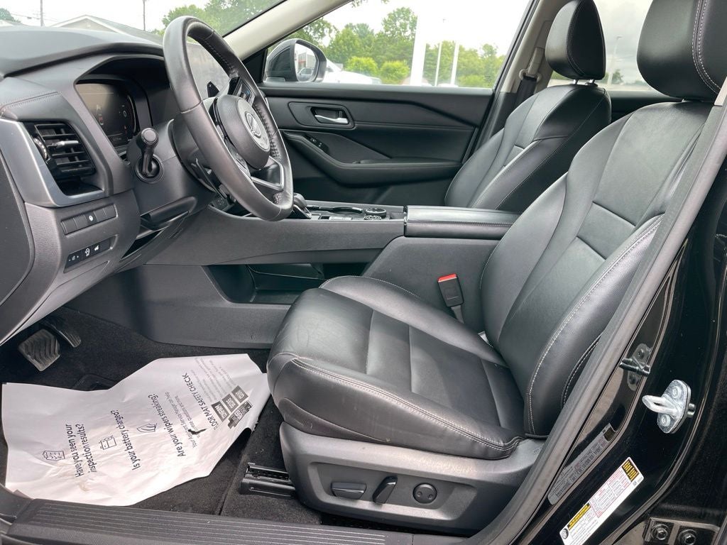 2024 Nissan Rogue SL - Photo 9