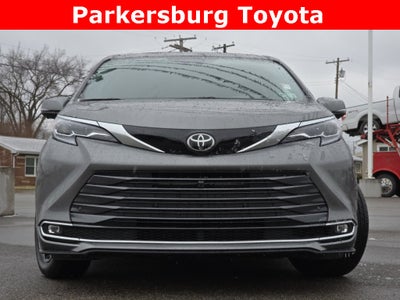 2026 Toyota Sienna Platinum 7 Passenger