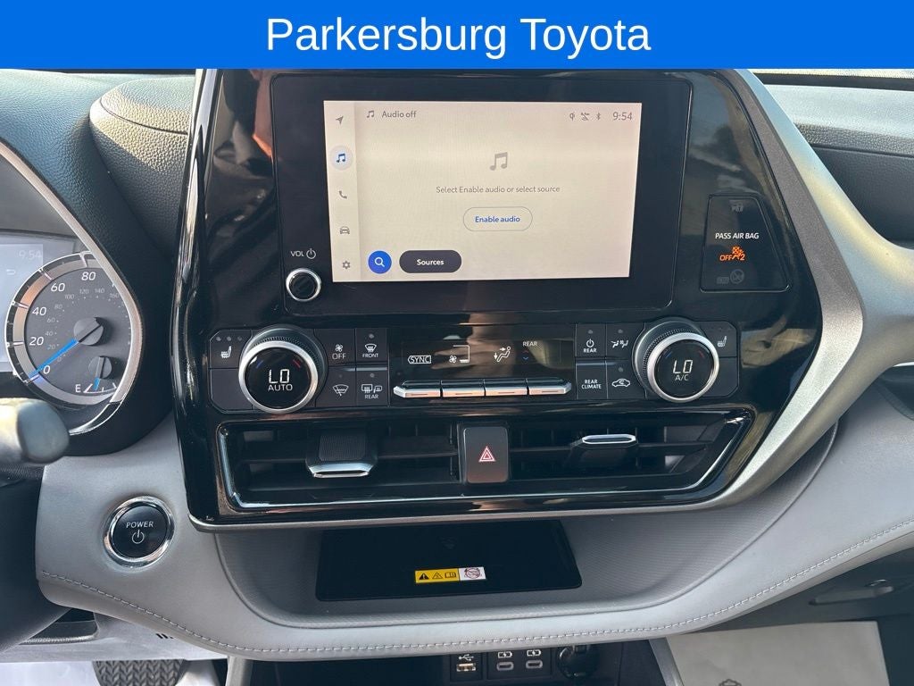 2023 Toyota Highlander Hybrid XLE